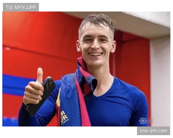 沙特俱乐部以超4000万欧元报价巴萨中场卡萨多，年薪或翻倍